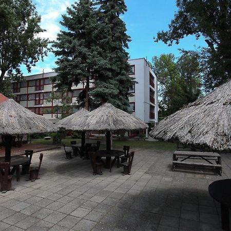 Rev Szallo Balaton Hotell Szántód Exteriör bild